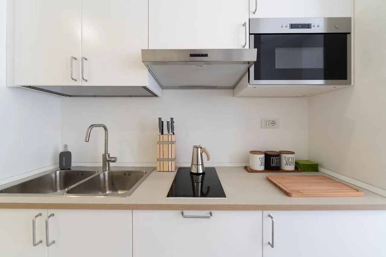 White Gioberti Apartments Rome