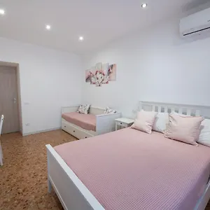 Casa Rosa Beige E Blu Apartamento