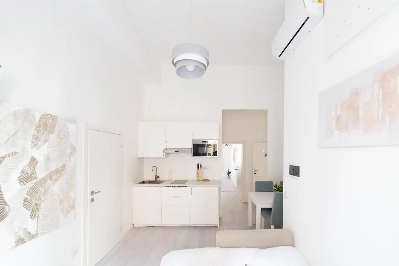 White Gioberti Apartments Rome