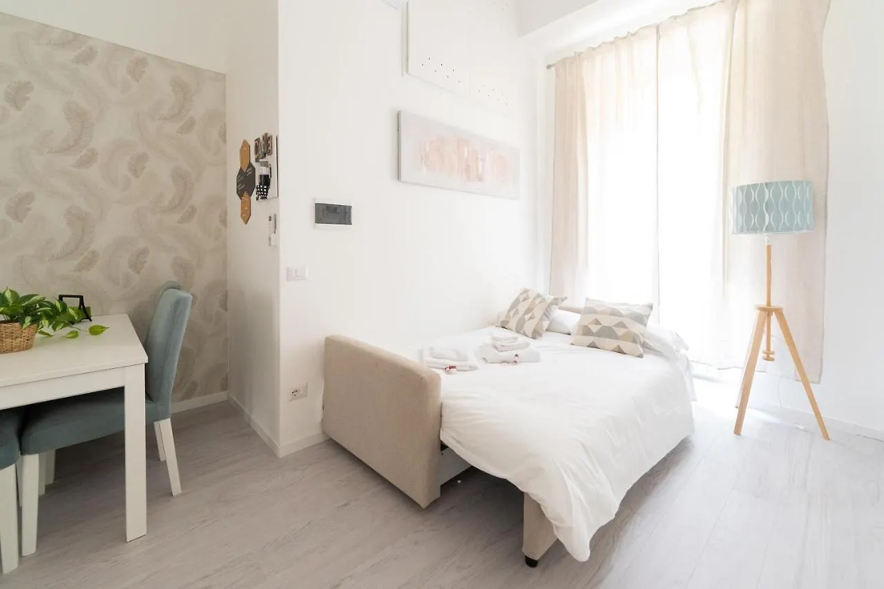 White Gioberti Apartments Rome
